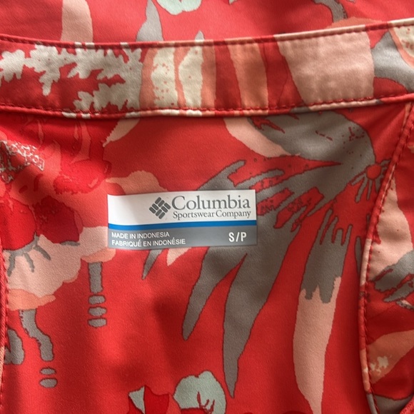 Columbia Athletic Dress - Picture 3 of 3